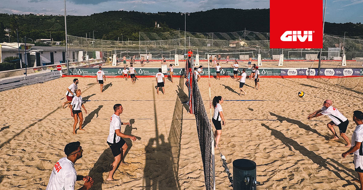 Unidos+dentro+e+fora+da+quadra%3A+o+Torneio+de+V%C3%B4lei+de+Praia+da+GIVI+chegou+ao+fim